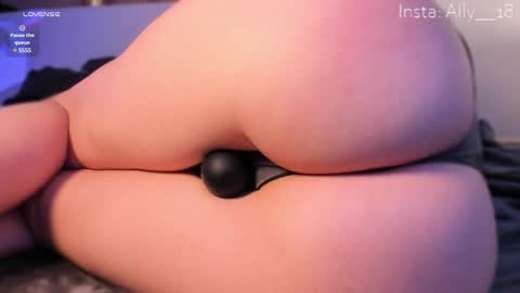 Snapshot of ally_addams chatting on 1, 3, 2025 Ally online show from 1, 3, 2025