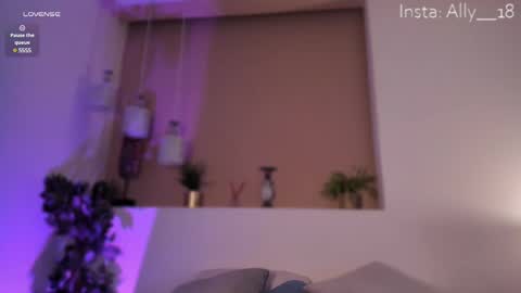Snapshot of ally_addams chatting on 6, 3, 2025 Ally online show from 6, 3, 2025