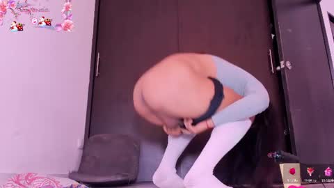 Snapshot of ally_cantero chatting on 25, 7, 2026 NEW VIDEOS IN MY PROFILE online show from 25, 7, 2026