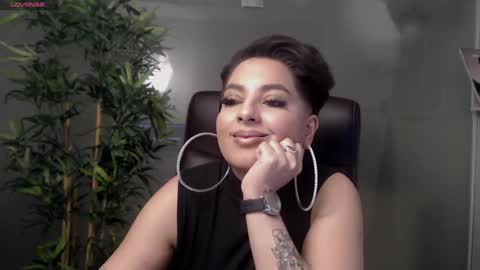         online show from 8, 2, 2025