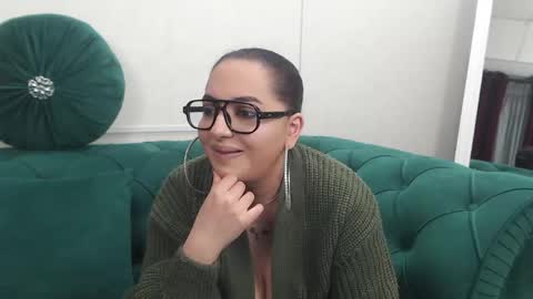         online show from 16, 4, 2026