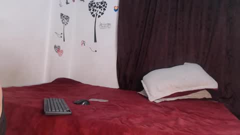 Allyka online show from 19, 4, 2026