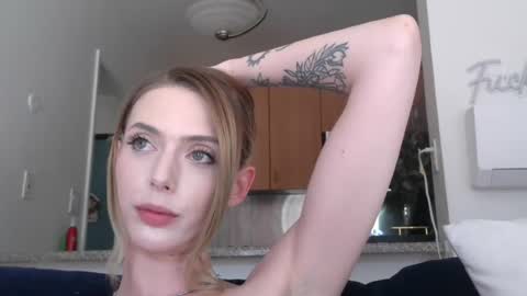 Ally Girl In Her Ally World online show from 18, 7, 2026