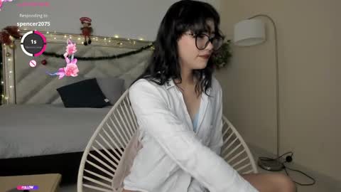 Allyson 3 online show from 28, 12, 2024