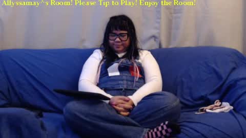 Allyssamay online show from 3, 12, 2024