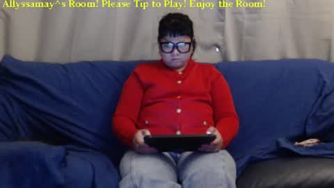 Allyssamay online show from 15, 12, 2024