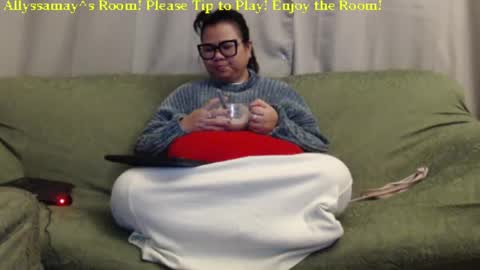 Allyssamay online show from 30, 12, 2024