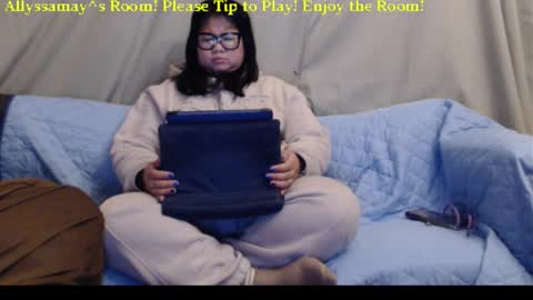 Snapshot of allyssamay chatting on 1, 2, 2026 Allyssamay online show from 1, 2, 2026