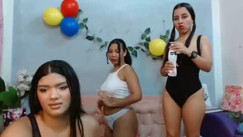 Snapshot of alma_meza chatting on 6, 7, 2026 alma_meza online show from 6, 7, 2026