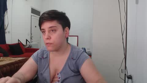 Almond online show from 3, 10, 2025