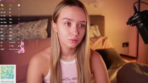 Lia online show from 11, 11, 2025