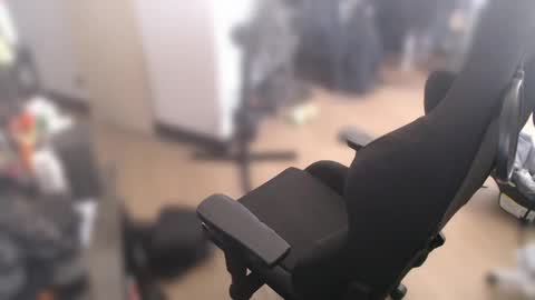 Snapshot of aloha_king chatting on 5, 1, 2025 simplyfaded online show from 5, 1, 2025