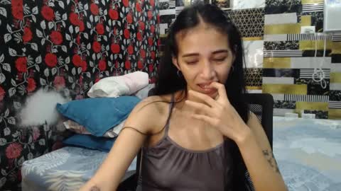 Snapshot of alondra_aleng_ereng chatting on 6, 2, 2025 Alondra  online show from 6, 2, 2025