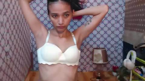 Snapshot of alondra_aleng_ereng chatting on 17, 9, 2025 Alondra  online show from 17, 9, 2025