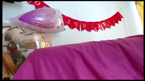 Snapshot of alondra_bigcockxxx chatting on 21, 5, 2026 alondra online show from 21, 5, 2026