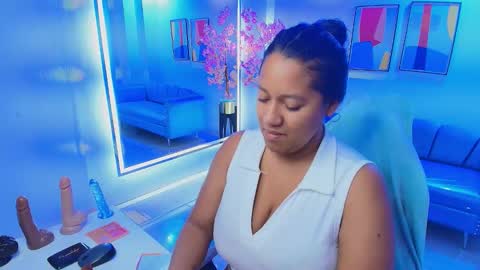 Alondra  online show from 16, 1, 2026