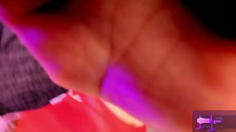 Snapshot of alondra_milff chatting on 19, 5, 2026 ALONDRAMILF online show from 19, 5, 2026