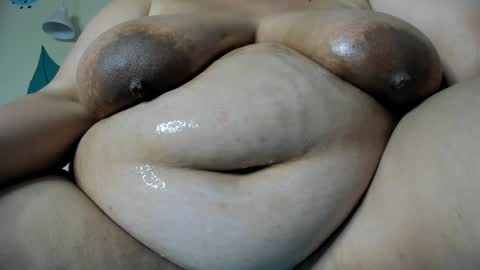 Snapshot of alondra_zaens chatting on 2, 2, 2025 Alondra online show from 2, 2, 2025