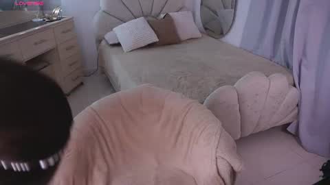 Snapshot of alondrraparrow chatting on 28, 7, 2026 Alondra online show from 28, 7, 2026
