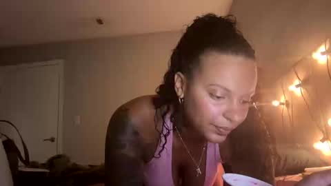 alongcamelexy online show from 10, 9, 2025