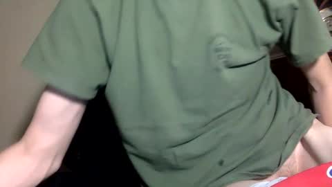 Snapshot of alongwhitedick chatting on 4, 10, 2025 ALongwhitedick online show from 4, 10, 2025