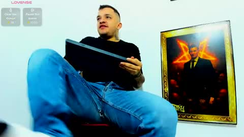 Snapshot of alpha_paganni chatting on 24, 4, 2026 alpha paganni online show from 24, 4, 2026