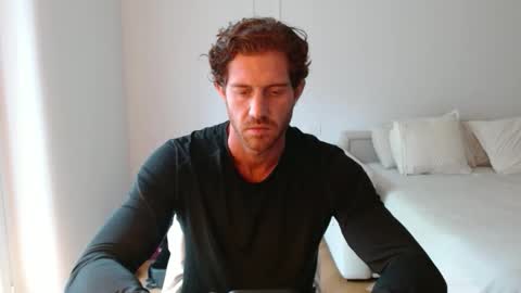 alphahung23 online show from 22, 10, 2025