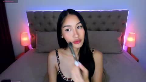 Snapshot of alphaisonline chatting on 13, 7, 2026 sophia betterthanyourx online show from 13, 7, 2026