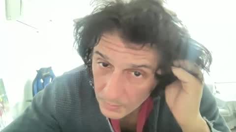 Snapshot of alphandre chatting on 3, 2, 2025 AlphAndre online show from 3, 2, 2025