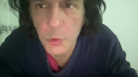 Snapshot of alphandre chatting on 5, 2, 2025 AlphAndre online show from 5, 2, 2025