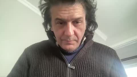 Snapshot of alphandre chatting on 10, 2, 2025 AlphAndre online show from 10, 2, 2025