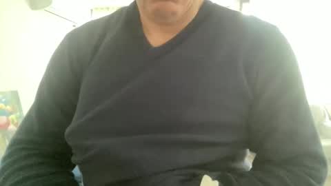 Snapshot of alphandre chatting on 15, 2, 2025 AlphAndre online show from 15, 2, 2025