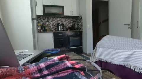 Snapshot of alphandre chatting on 16, 4, 2026 AlphAndre online show from 16, 4, 2026