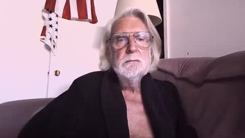 AlphaUniform online show from 14, 10, 2025