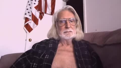 AlphaUniform online show from 30, 3, 2026