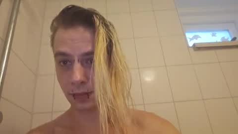 altboy010 online show from 27, 12, 2024