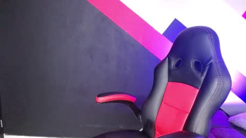 Snapshot of alterego1__ chatting on 8, 1, 2025 Alter online show from 8, 1, 2025