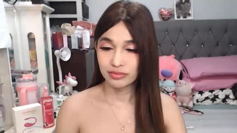 Snapshot of altheafoxxx chatting on 2, 3, 2025 Althea online show from 2, 3, 2025