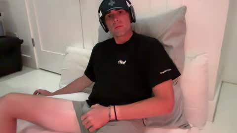 Snapshot of altoknights1 chatting on 3, 7, 2026 altoknights1 online show from 3, 7, 2026