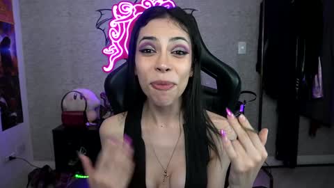 Snapshot of altsofie chatting on 8, 12, 2024 Sofie Kimino online show from 8, 12, 2024