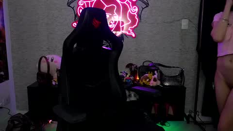 Snapshot of altsofie chatting on 17, 12, 2024 Sofie Kimino online show from 17, 12, 2024