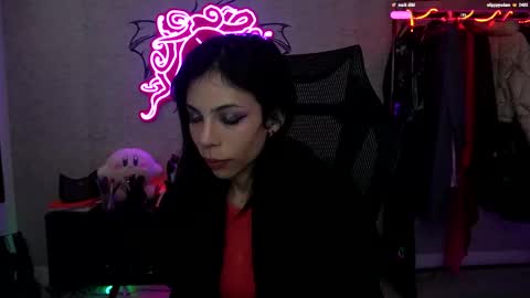 Snapshot of altsofie chatting on 1, 1, 2025 Sofie Kimino online show from 1, 1, 2025