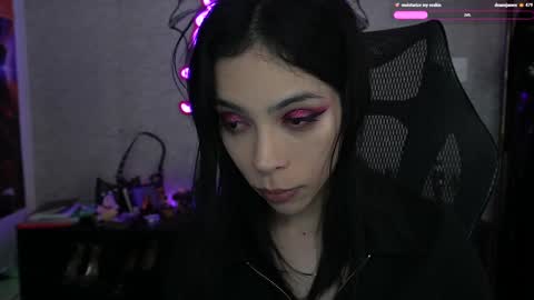 Snapshot of altsofie chatting on 16, 1, 2025 Sofie Kimino online show from 16, 1, 2025