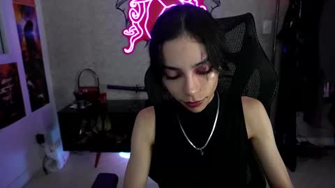 Snapshot of altsofie chatting on 1, 3, 2025 Sofie Kimino online show from 1, 3, 2025