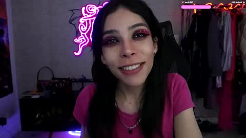 Snapshot of altsofie chatting on 8, 3, 2025 Sofie Kimino online show from 8, 3, 2025