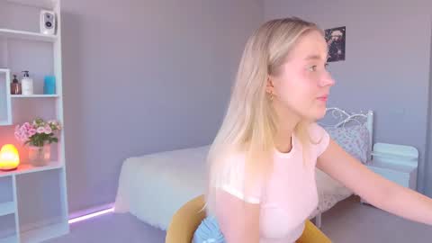 Snapshot of aluntick chatting on 23, 2, 2025 Amelia NEXT STREAM online show from 23, 2, 2025