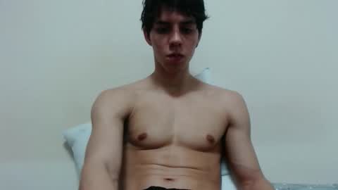 alvarodancer online show from 19, 1, 2026