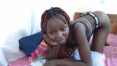 Snapshot of alvine_keji chatting on 18, 4, 2026 Alvine keji online show from 18, 4, 2026