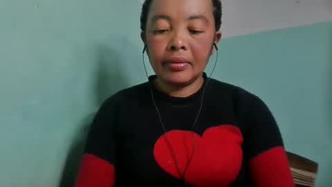 alypierette online show from 9, 6, 2026
