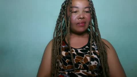 Snapshot of alypierette chatting on 16, 7, 2026 alypierette online show from 16, 7, 2026